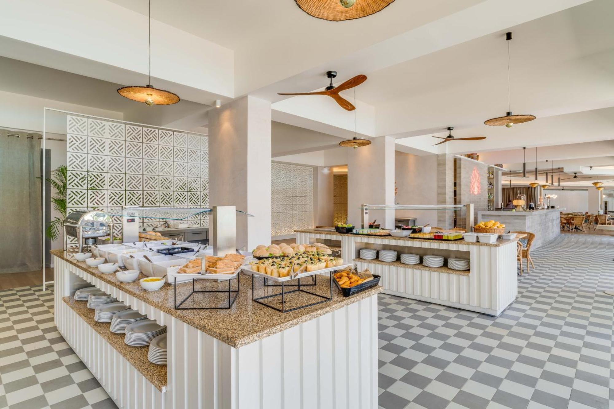 Pestana Blue Alvor Beach Ngoại thất bức ảnh The Beach Club